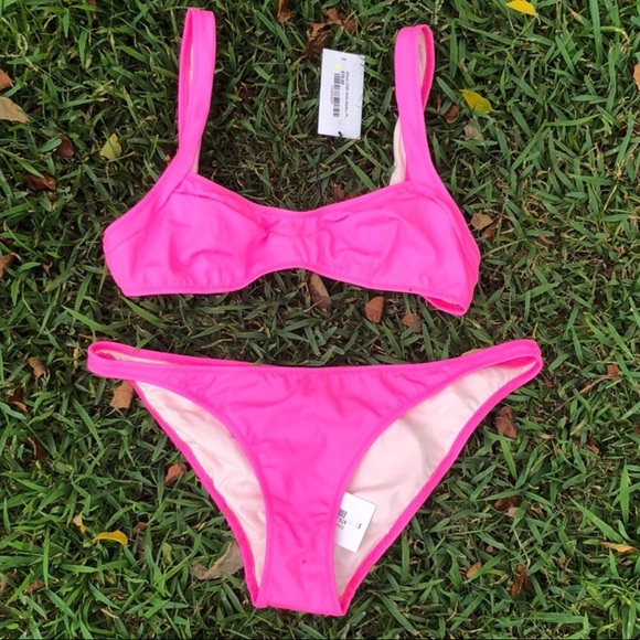 SOLID & STRIPED Other - NWT Solid & Striped Bikini